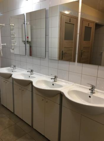 Noclegi Pracownicze Zielonka  Exterior foto